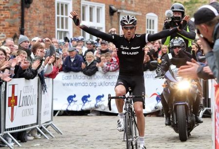 Chris Newton (Rapha Condor - Sharp) crosses the line to win the Lincoln GP.