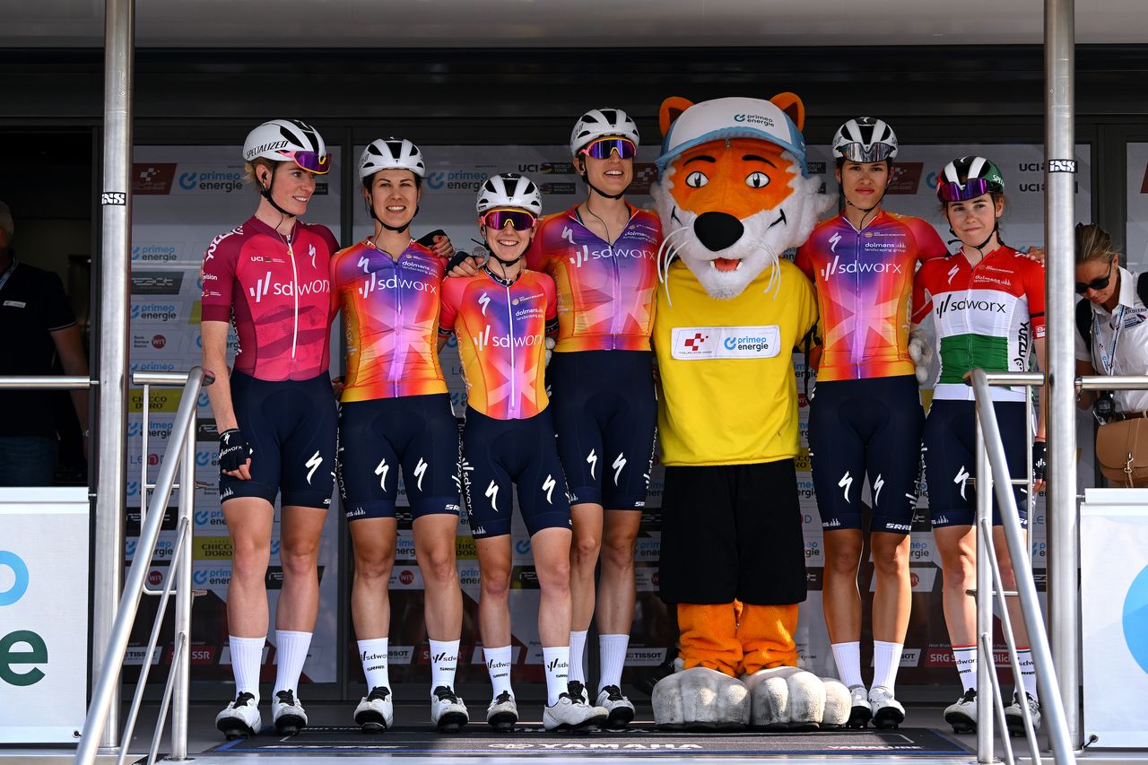 SD Worx lineup at the Tour de Suisse with the race&#039;s mascot