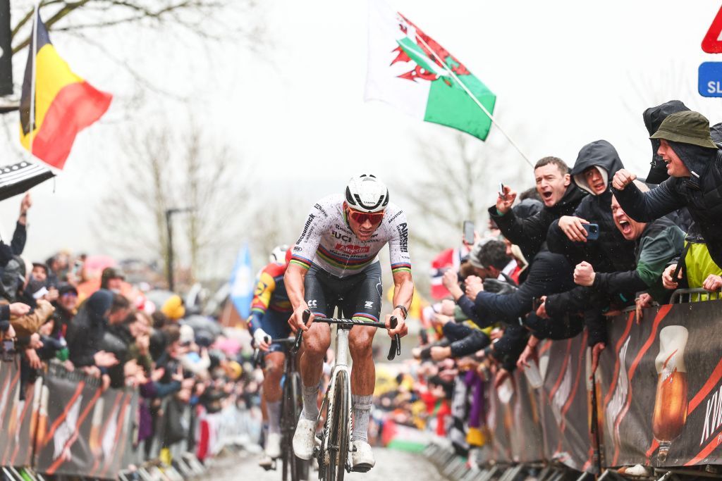 Dutch Mathieu van der Poel of Alpecin-Deceuninck pictured in action on the Oude Kwaremont during the men's race of the 'Ronde van Vlaanderen/ Tour des Flandres/ Tour of Flanders' one day cycling event, 270,8km from Antwerp to Oudenaarde, Sunday 31 March 2024. BELGA PHOTO DAVID PINTENS (Photo by DAVID PINTENS / BELGA MAG / Belga via AFP)