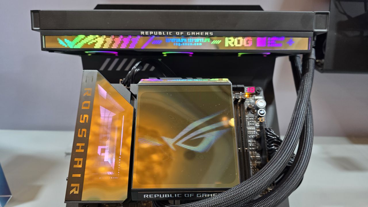 Asus motherboard with AIO Q-Connector