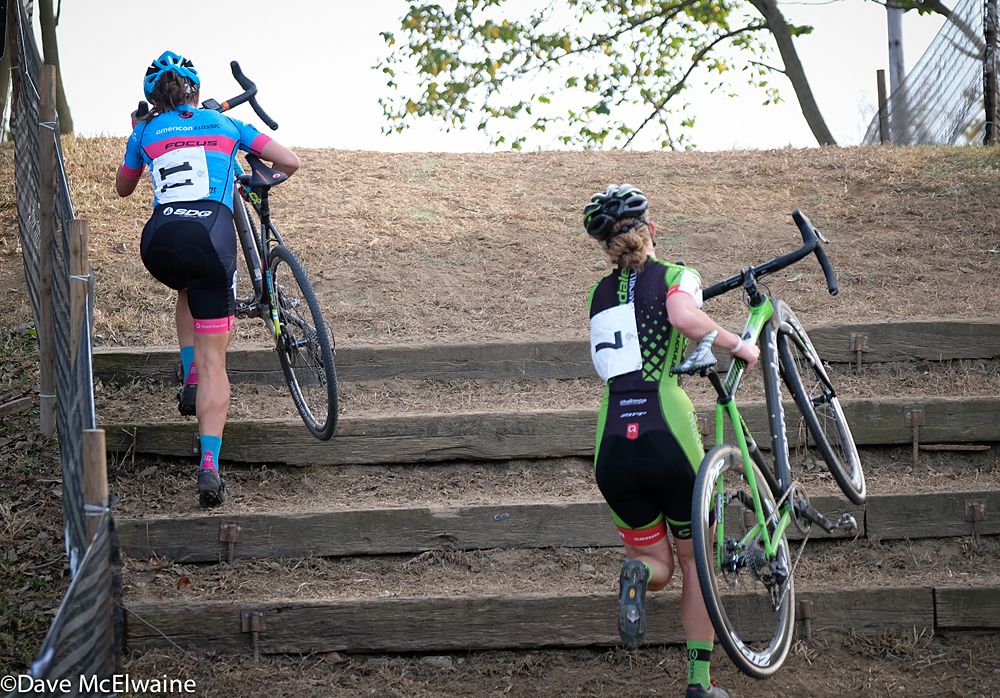 Courtenay McFadden (American Classic) leading Emma White (Cannondale) in the battle for third place