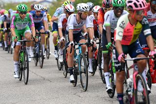 Mark Cavendish in the Giro d'italia peloton