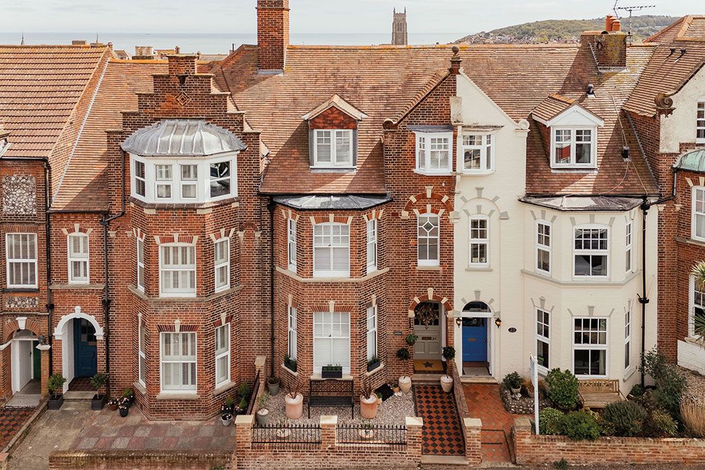 Properties for sale with home offices: Astral House, Cromer, Norfolk