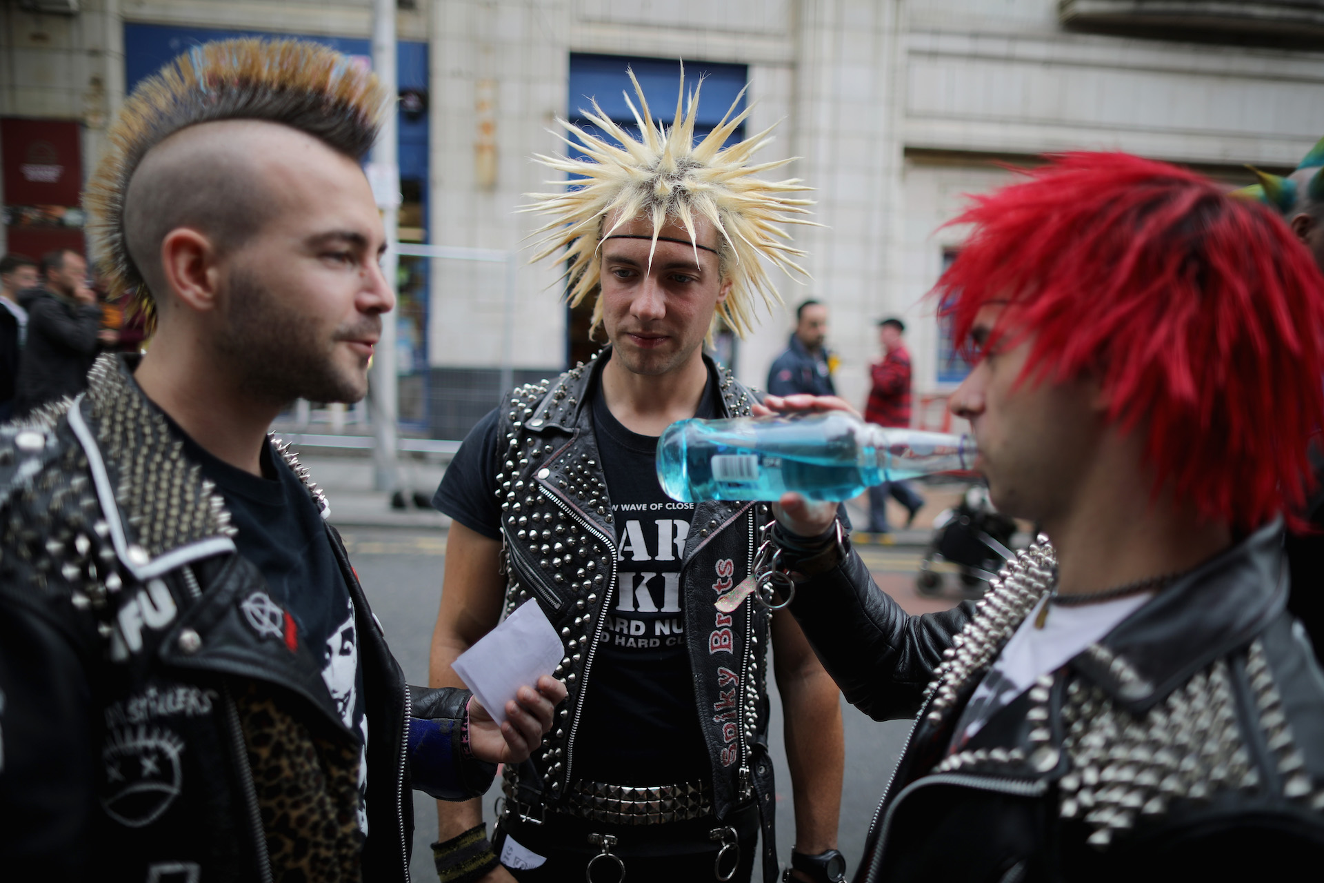 What happened when thousands of punks descended upon a British seaside ...