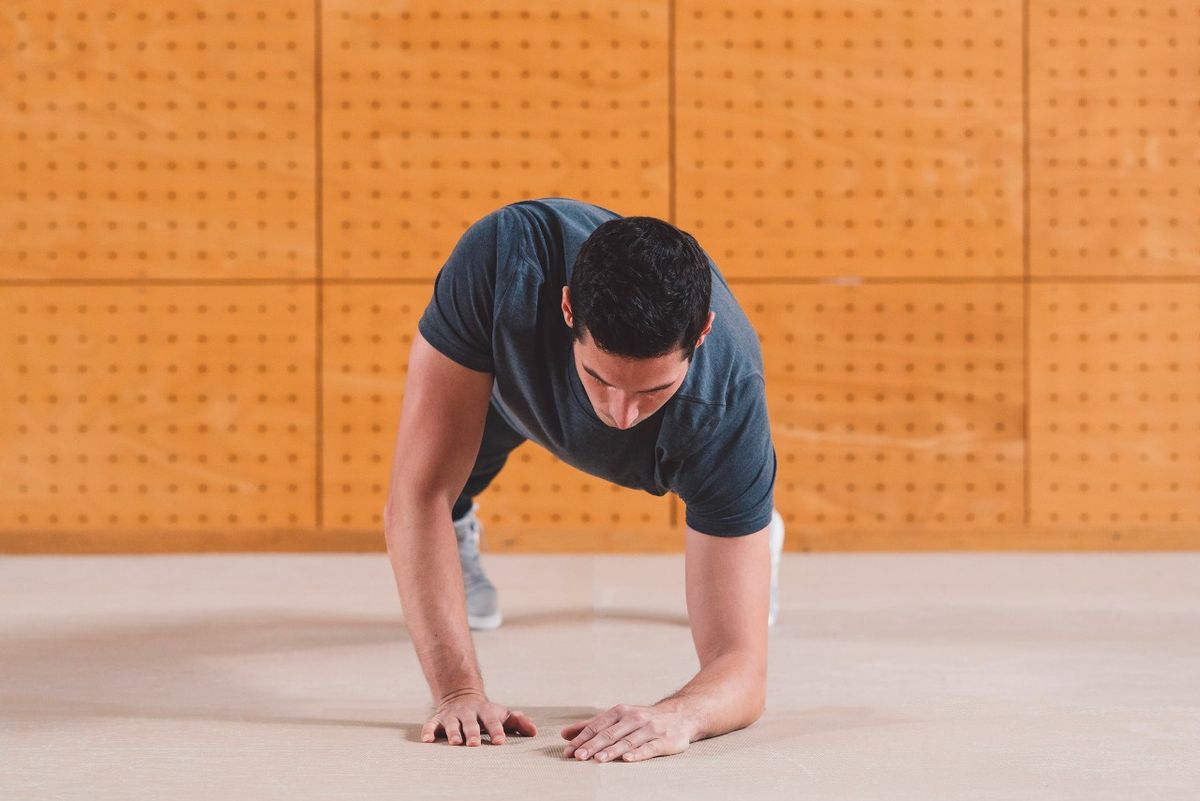 A Bodyweight Shoulder Workout For Healthy, Strong Joints Coach