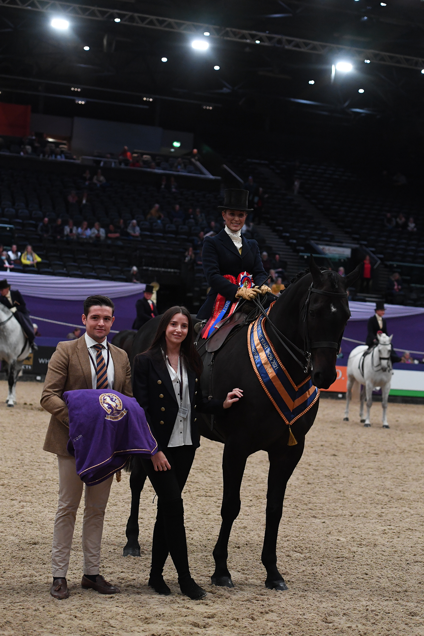 HOYS 06 10 21