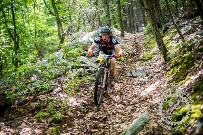 Sam Koerber blasts through rocks during the first enduro segment.
