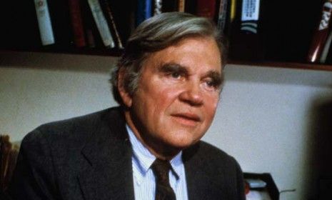 Andy Rooney at his &amp;quot;60 Minutes&amp;quot; desk in the 1980s