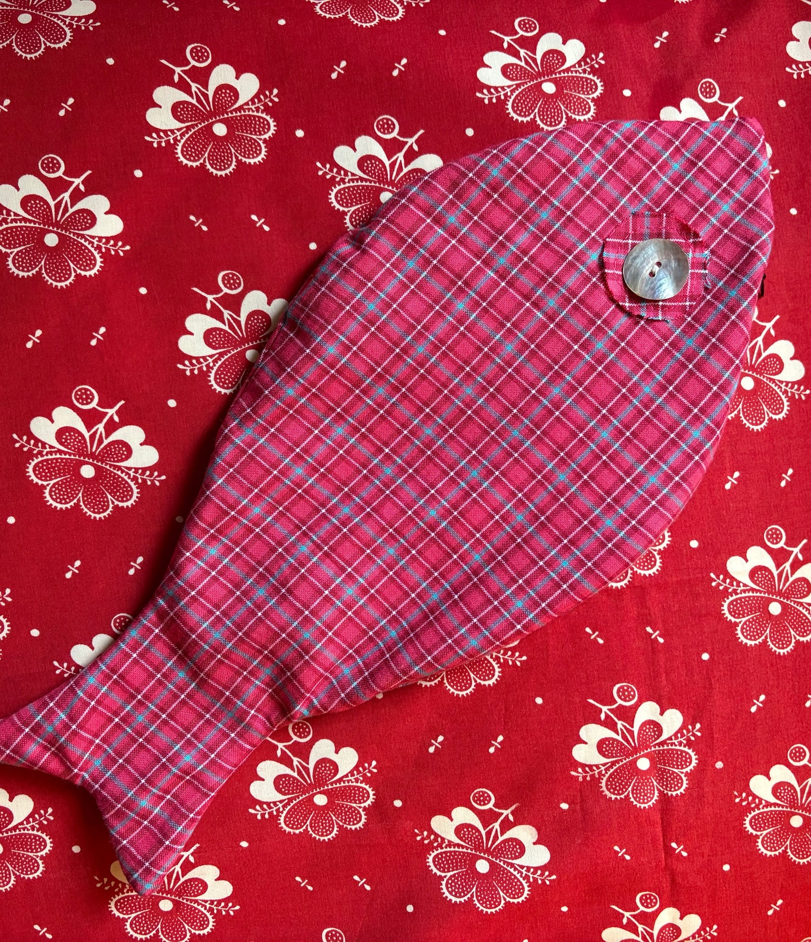 Tonset Road, Fish Bag in Sugar Plum