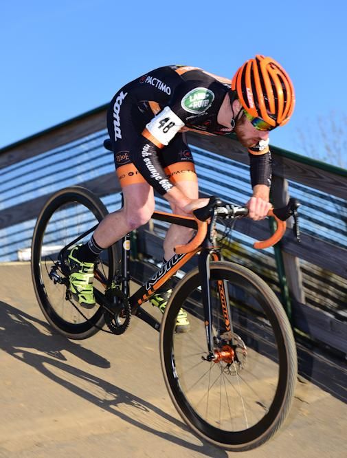 Alex Ryan (Mock Orange Bikes) descending the flyover
