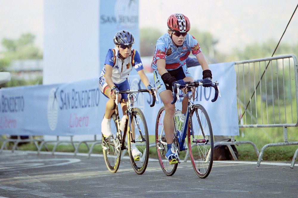 Trixi Worrack and Genevieve Jeanson in the Junior World Championship road race