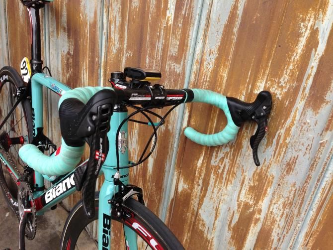 Ochoa was using 420mm K-Force Compact carbon bars