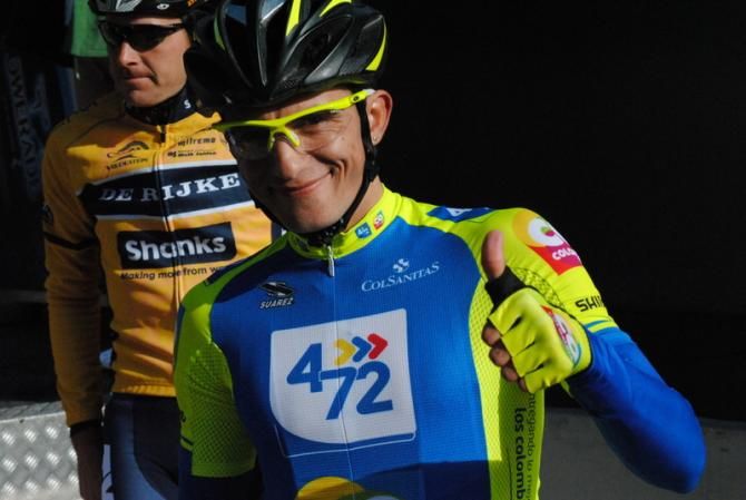 A nice, happy 472 rider