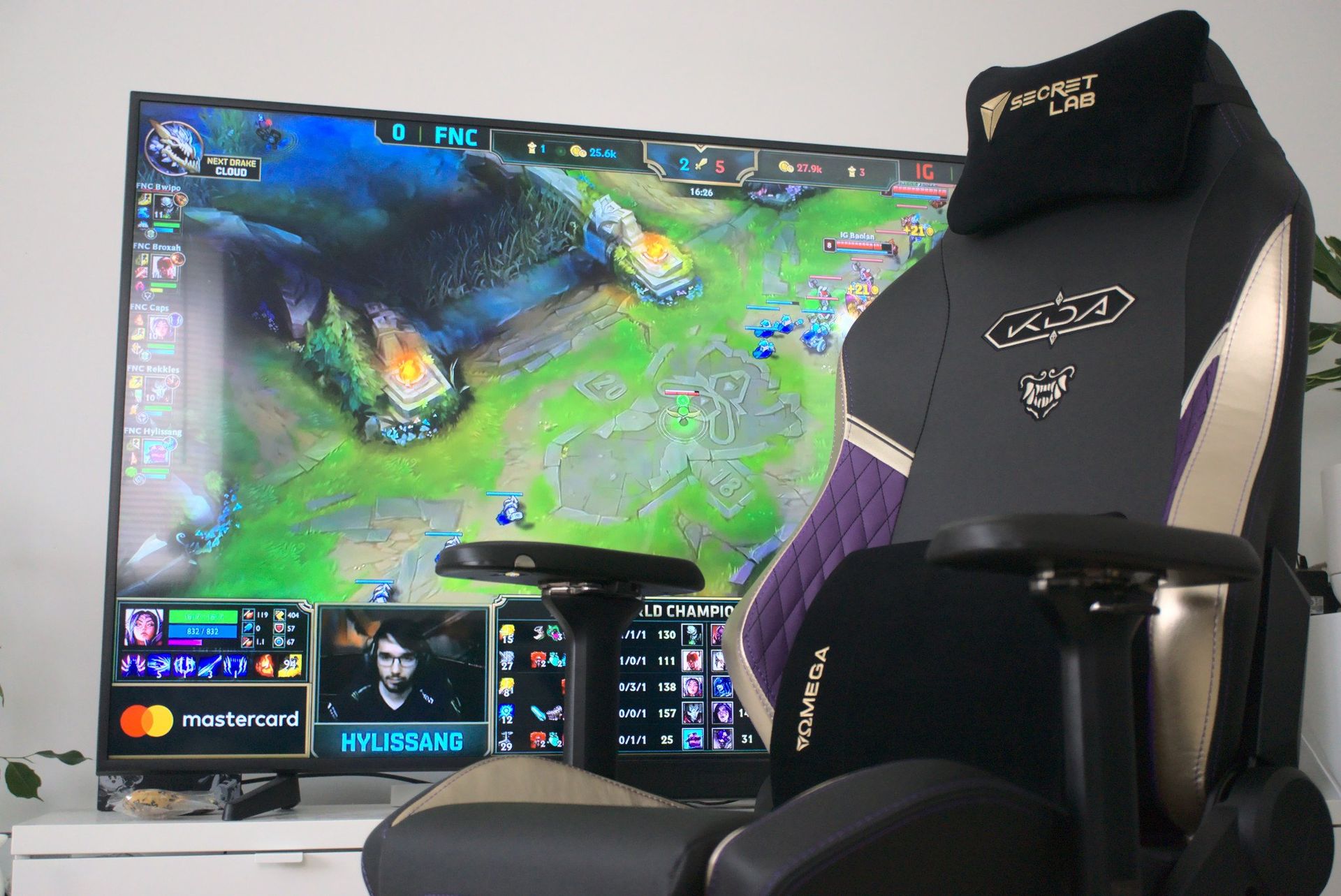 Secretlab League of Legends K/DA Edition gaming chair review: THE perfect teammate for summoner's rift