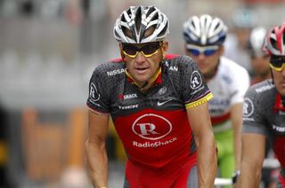 Lance Armstrong (RadioShack) had another dismal day