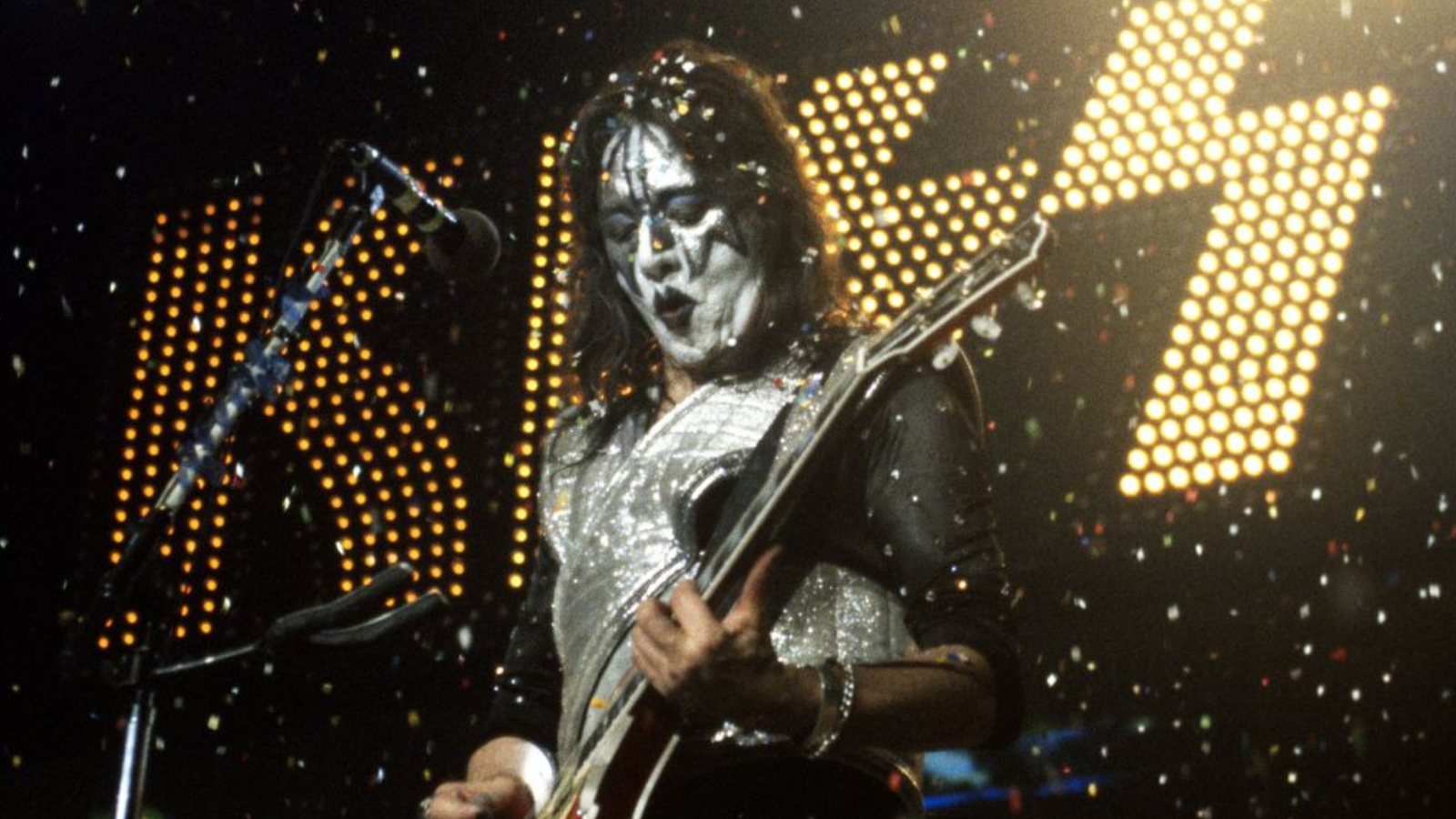 Ace Frehley of Kiss performs at Arco Arena on August 28, 1996 in Sacramento, California. 