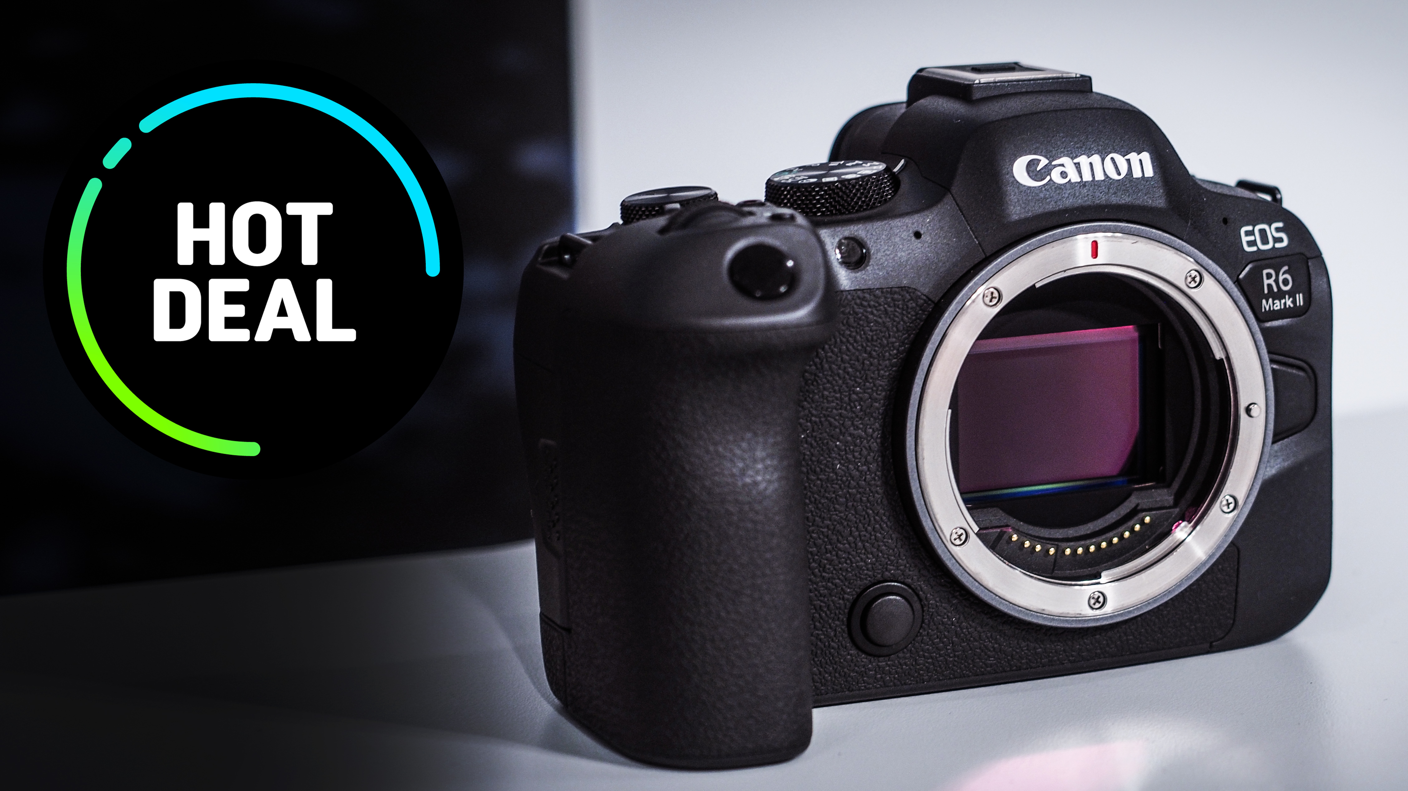 Canon R6 Mark II drops to its lowest price ever!
