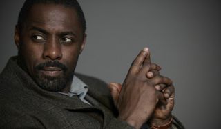 Spectre Set Visit Idris Elba