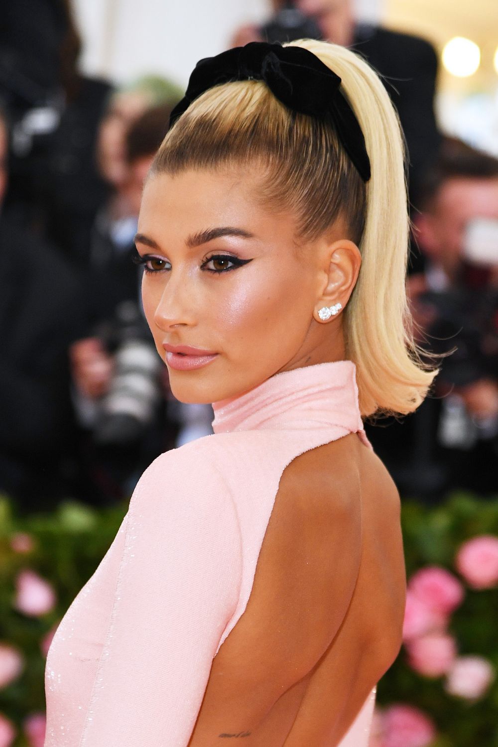 Hailey Bieber with a preppy pony