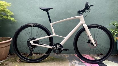 Specialized Sirrus X 5.0 hybrid bike