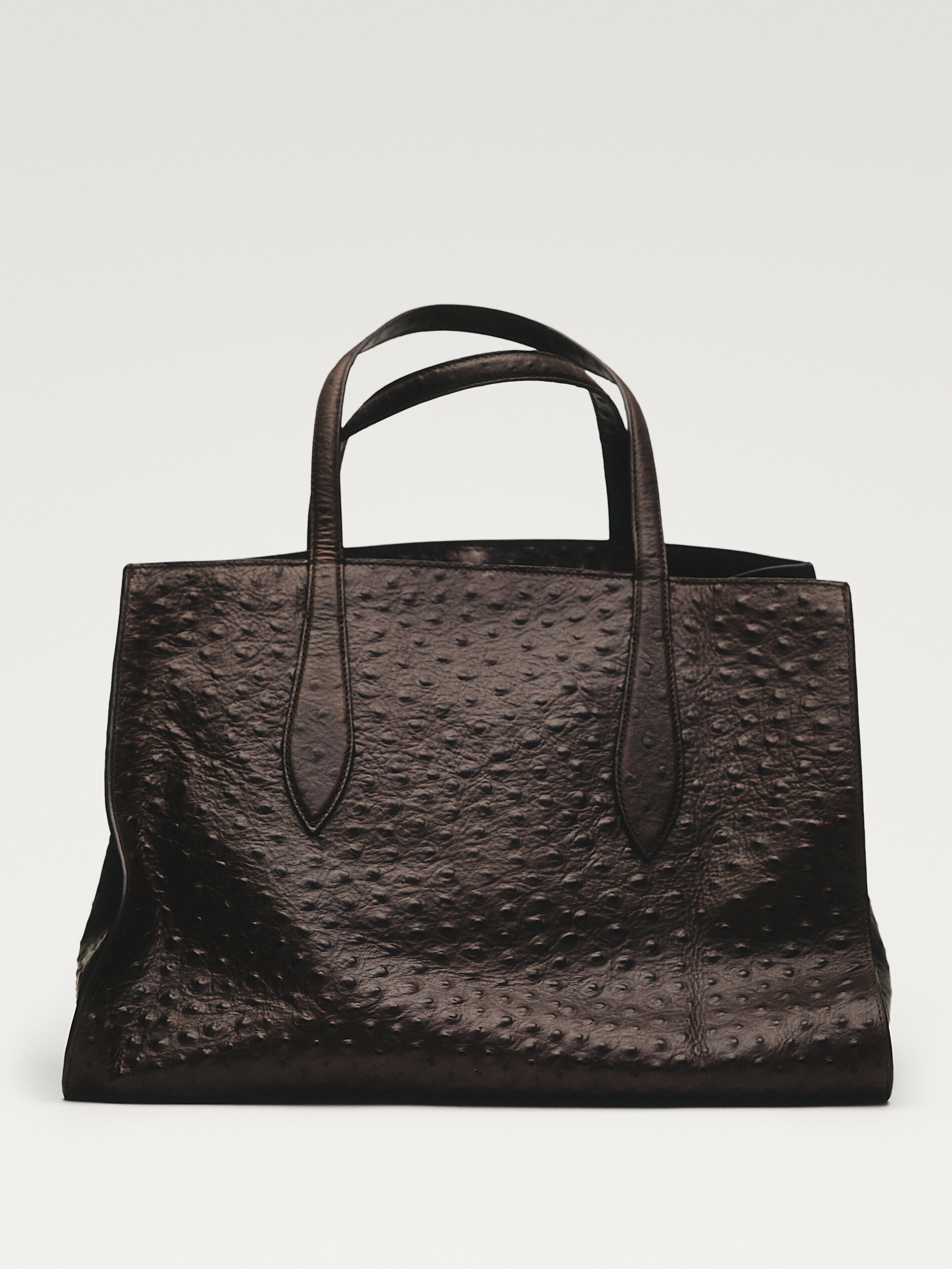 Icon Maxi Bag in Textured Leather