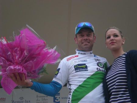 Franck Bouyer is the new leader of Tour de Bretagne with one day to go.