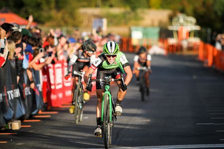 Kaitlin Antonneau win Trek CXC day one