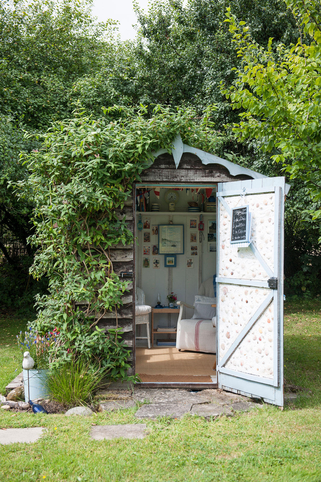 garden she shed in cottage garden