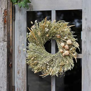 dried wreath from Anthropologie