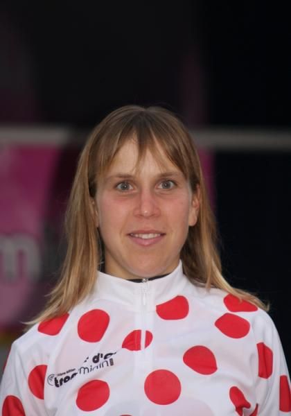 Belgian Ludivine Henrion with the best climber jersey.