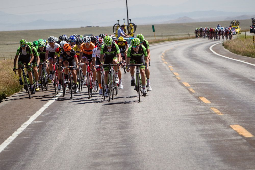 Groups try to catch up after the field blew apart from the wind
