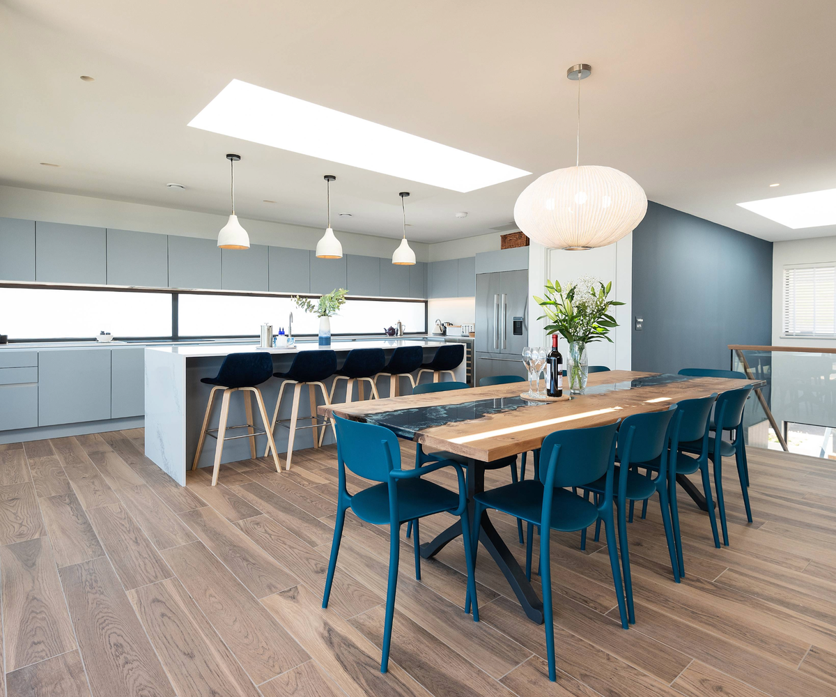 Open-plan kitchen and dining area