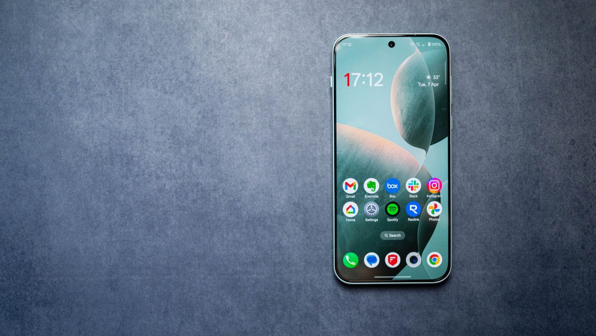 OnePlus Nord 6 review photos