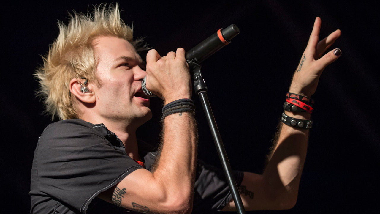 Deryck Whibley