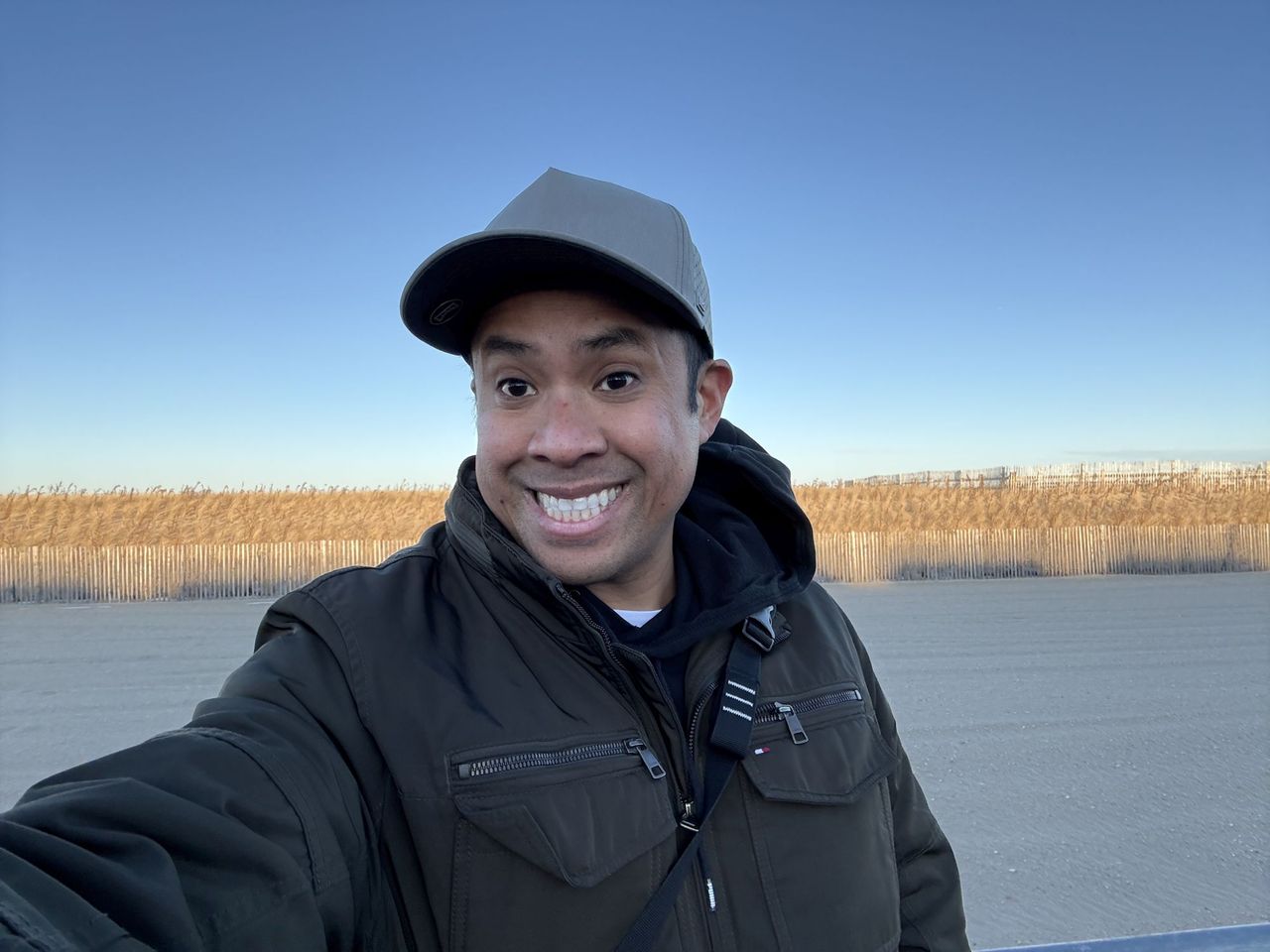 Apple iPhone 16 Pro Max selfie sample.