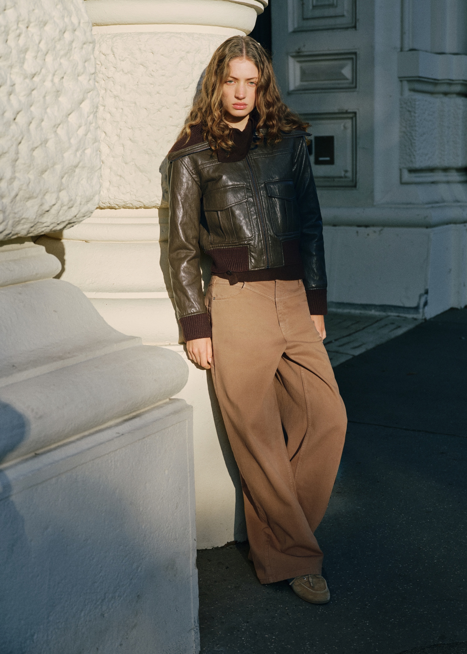 Wide-Leg Mid-Rise Loose-Fit Jeans - Women | Mango United Kingdom