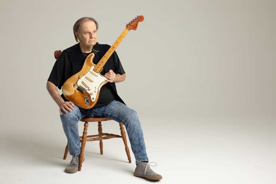 Walter Trout studio portrait