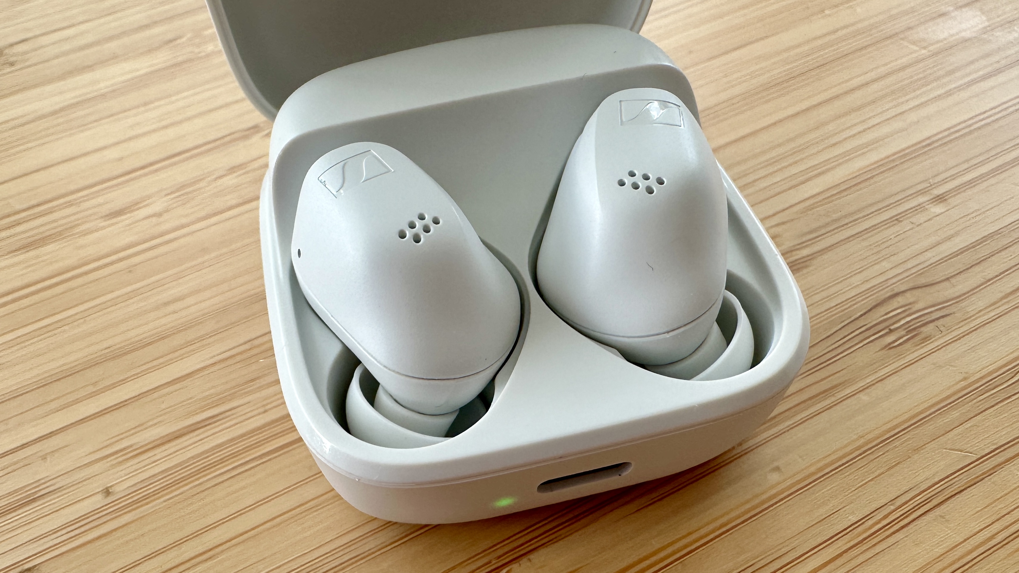 Sennheiser Accentum True Wireless earbuds review: big on features, light on sound