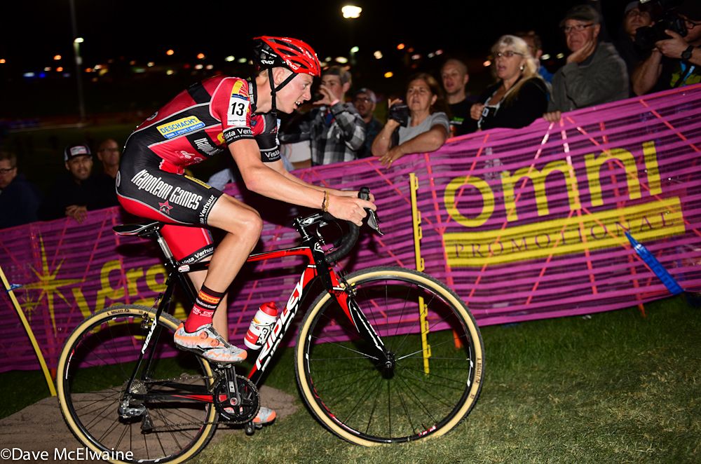 Michael Vanthourenhout (Sunweb-Nepolean Games) leading on lap three
