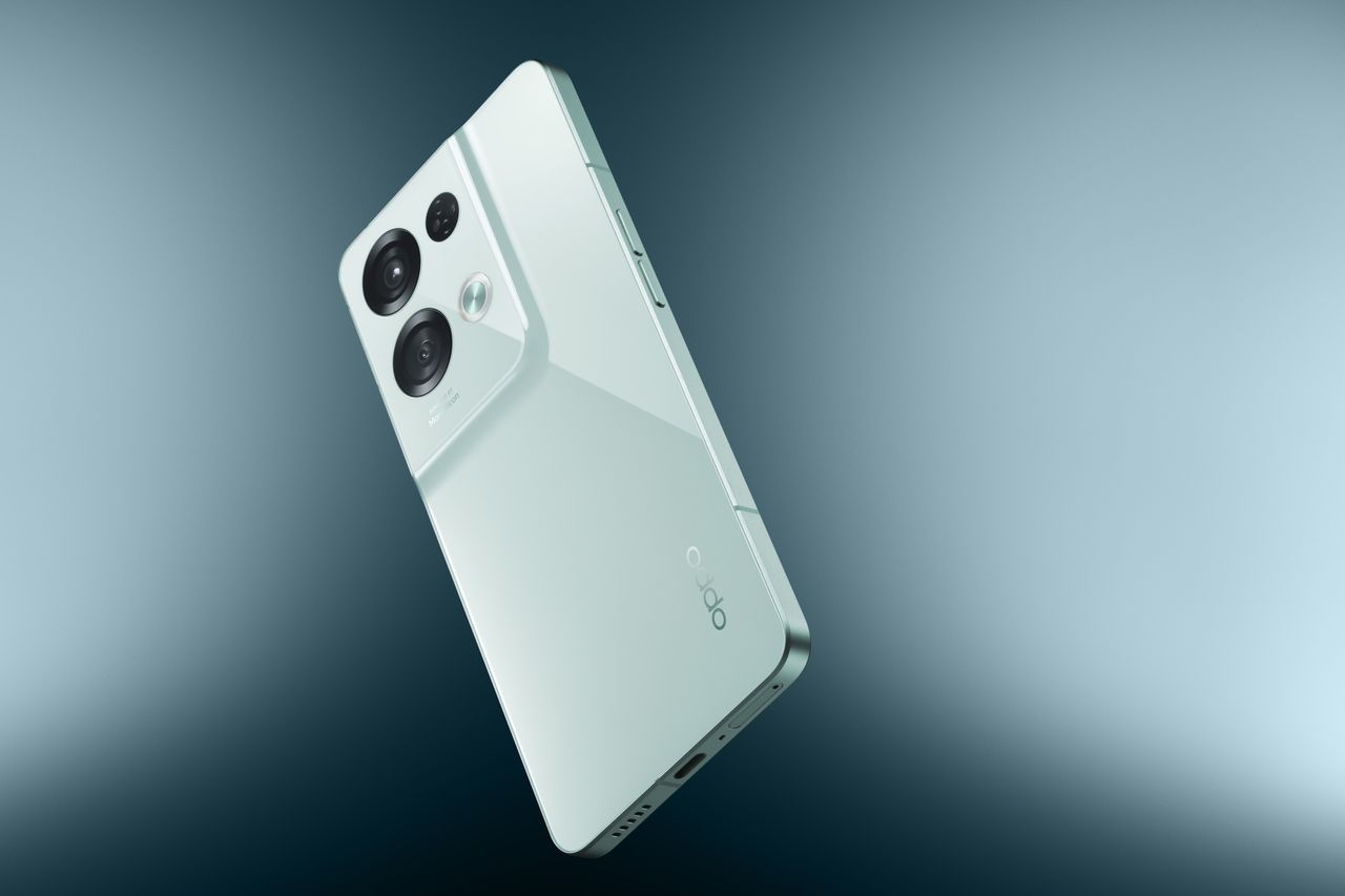 A press image of the Oppo Reno 8 Pro