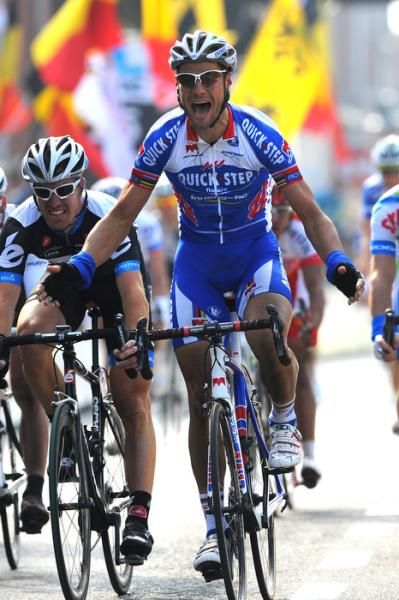 Tom Boonen (Quick Step) starts to lift his arms to celebrate
