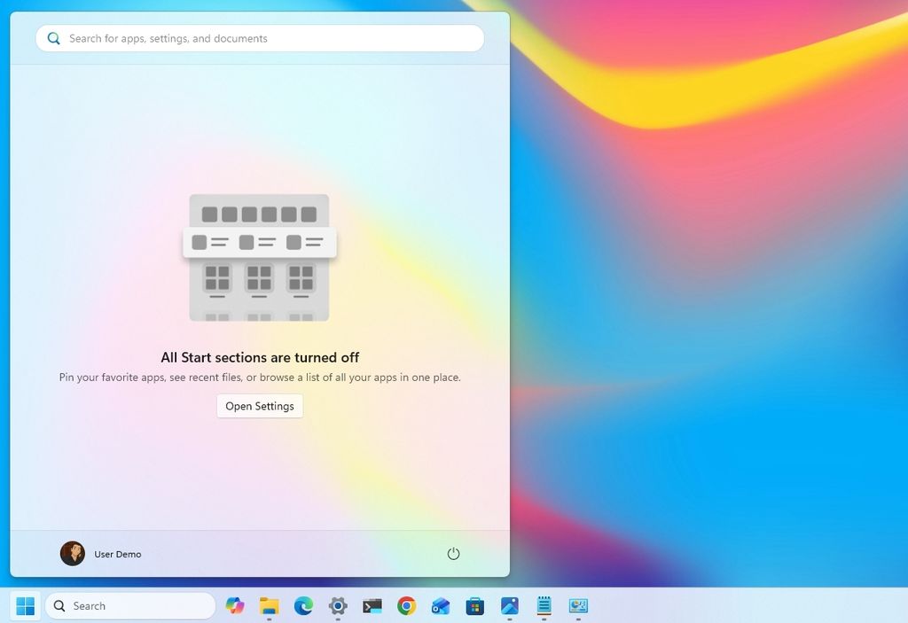 Windows 11 desktop showing a Start menu with the new customization settings.