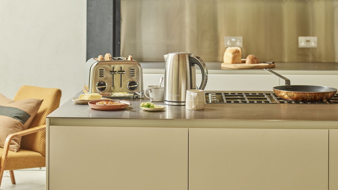 How to descale a kettle with or without vinegar Real Homes