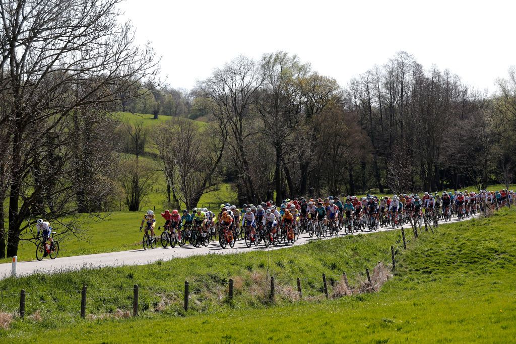 HUY BELGIUM APRIL 20 A general view of the peloton competing during the 86th La Flche Wallonne 2022 Mens Elite a 2011km one day race from Blegny to Mur de Huy 204m WorldTour FlecheWallonne on April 20 2022 in Huy Belgium Photo by Bas CzerwinskiGetty Images