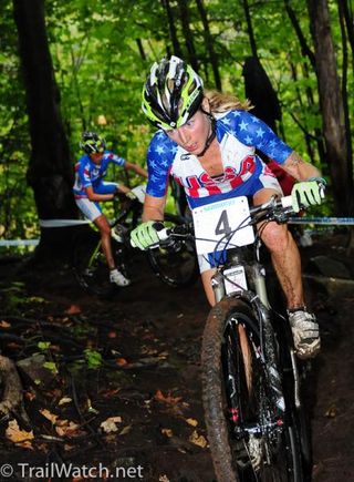 Willow Koerber (USA) being chased by Kalentieva