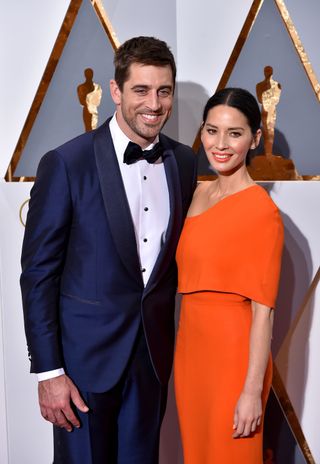 Olivia Munn & Boyfriend Aaron Rodgers At The Oscars 2016