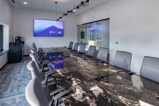 Thanks to a longstanding partnership with LG, SAVI has been able to outfit its entire headquarters—including the Experience Center, desktop monitors, and boardrooms—with LG technology.