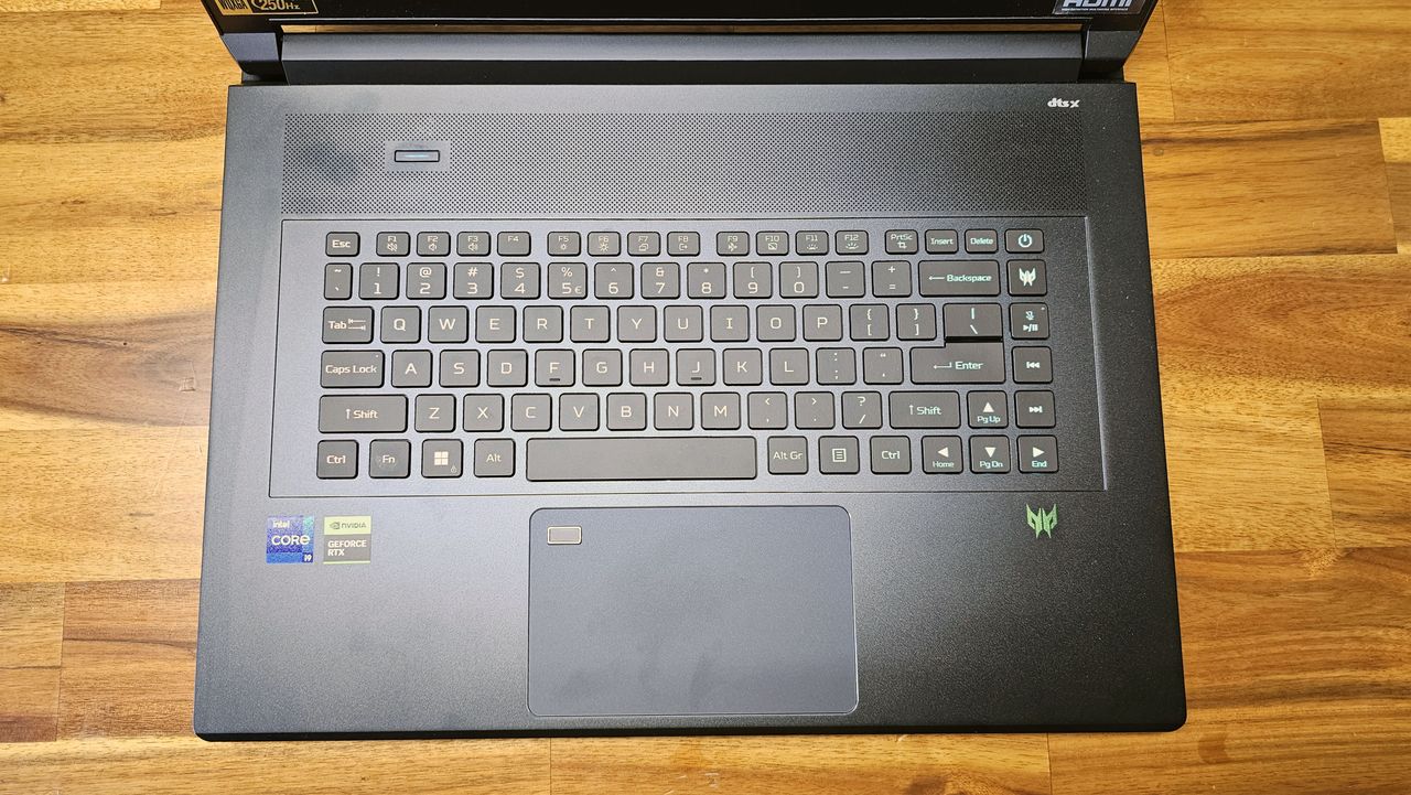 Acer Predator Triton 17 X
