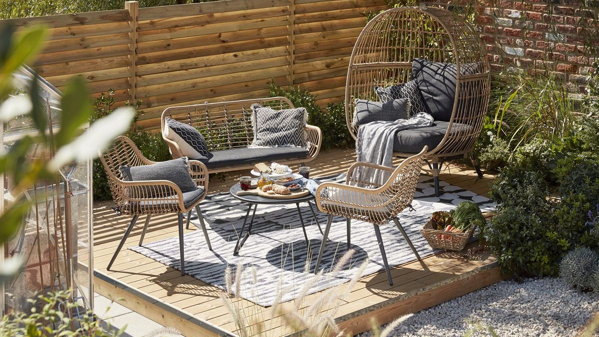 B&Q garden furniture is on sale – get 20% off the trendiest outdoor