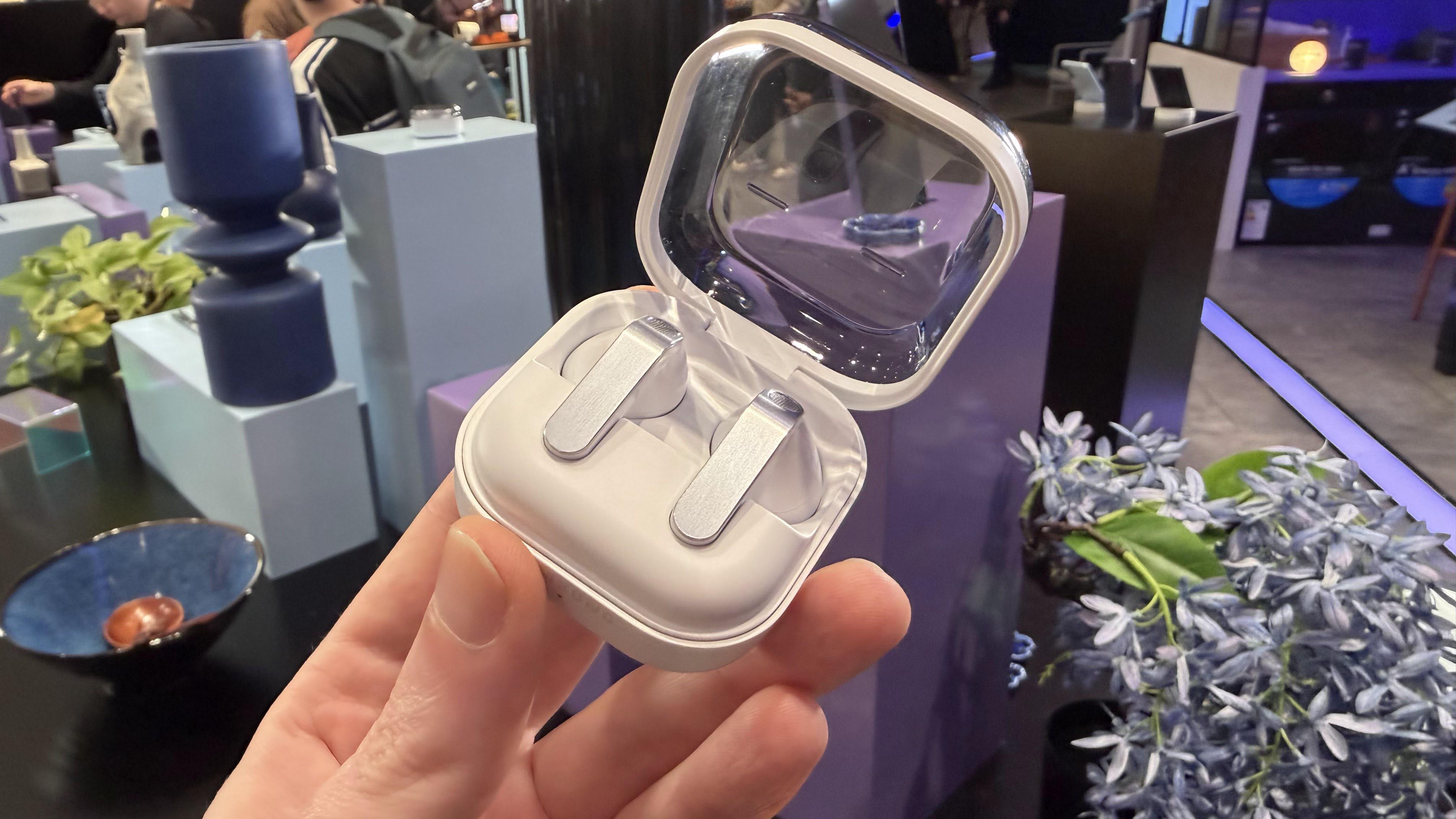 A look at the Samsung Galaxy Buds 4 Pros